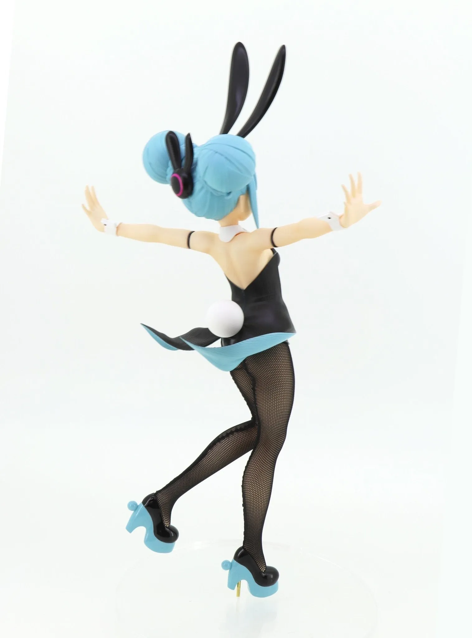 Hatsune Miku - Miku BiCute Bunnies Figure FURYU