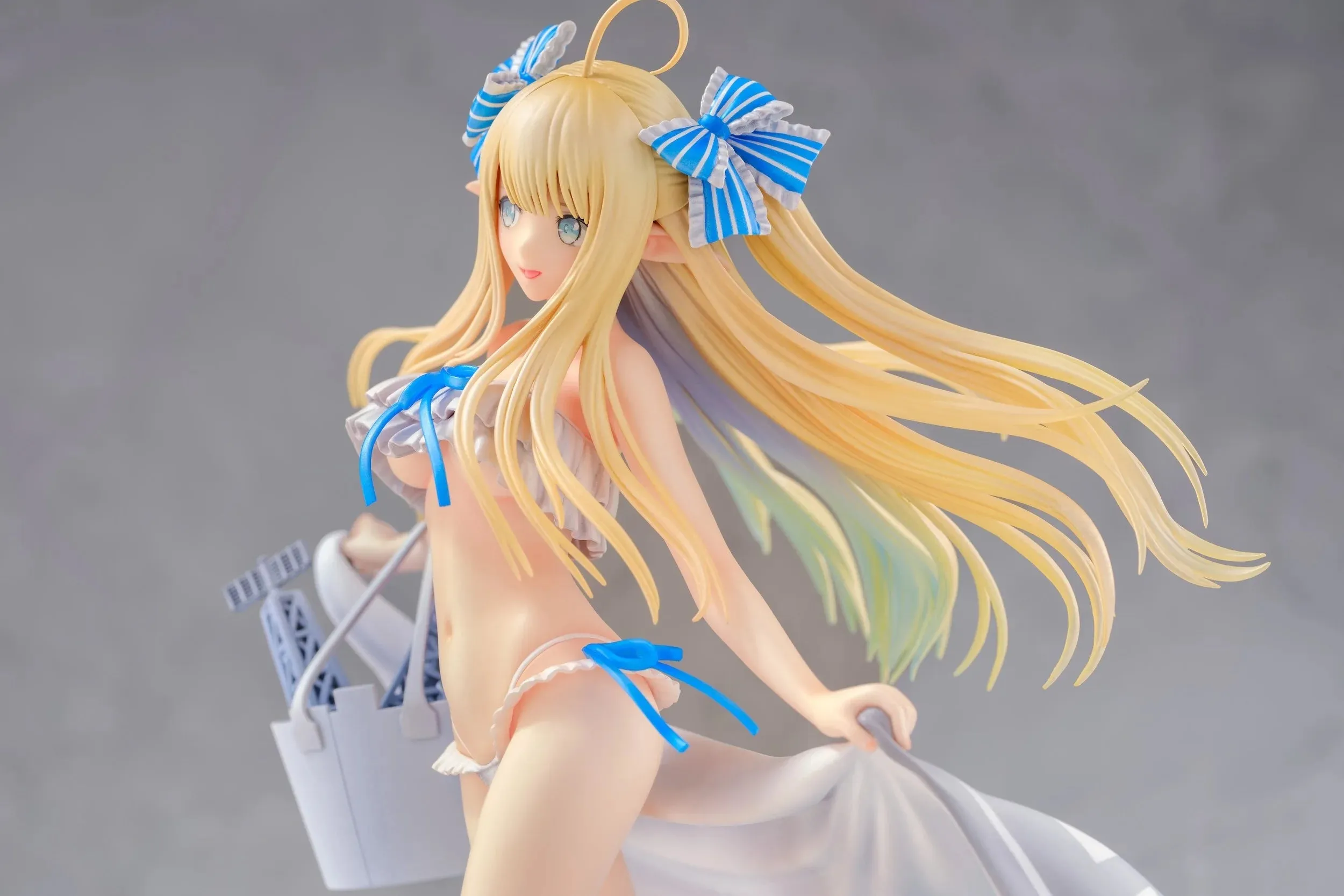 [Pre-order] Azur Lane - Centaur (Beachside Undine Ver.) 1/6 Scale Figure Daiki Kougyou