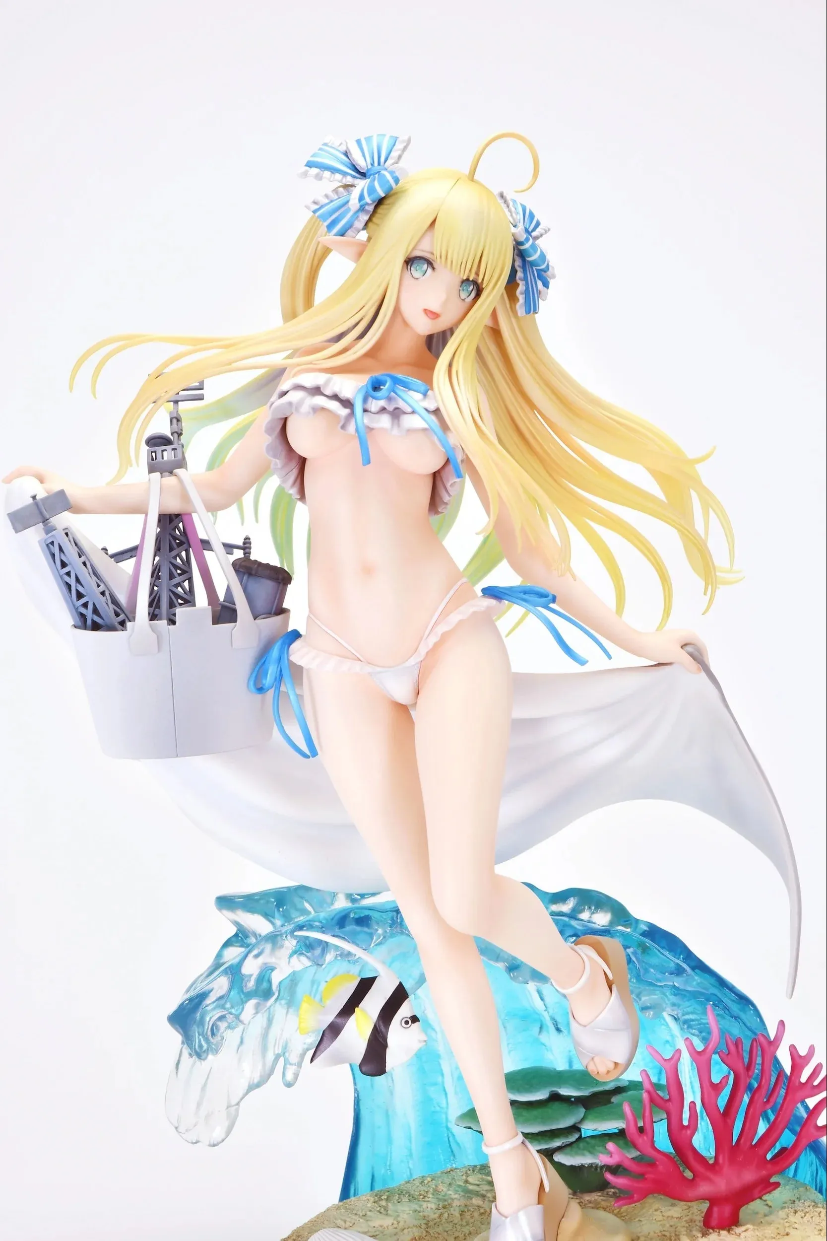 [Pre-order] Azur Lane - Centaur (Beachside Undine Ver.) 1/6 Scale Figure Daiki Kougyou