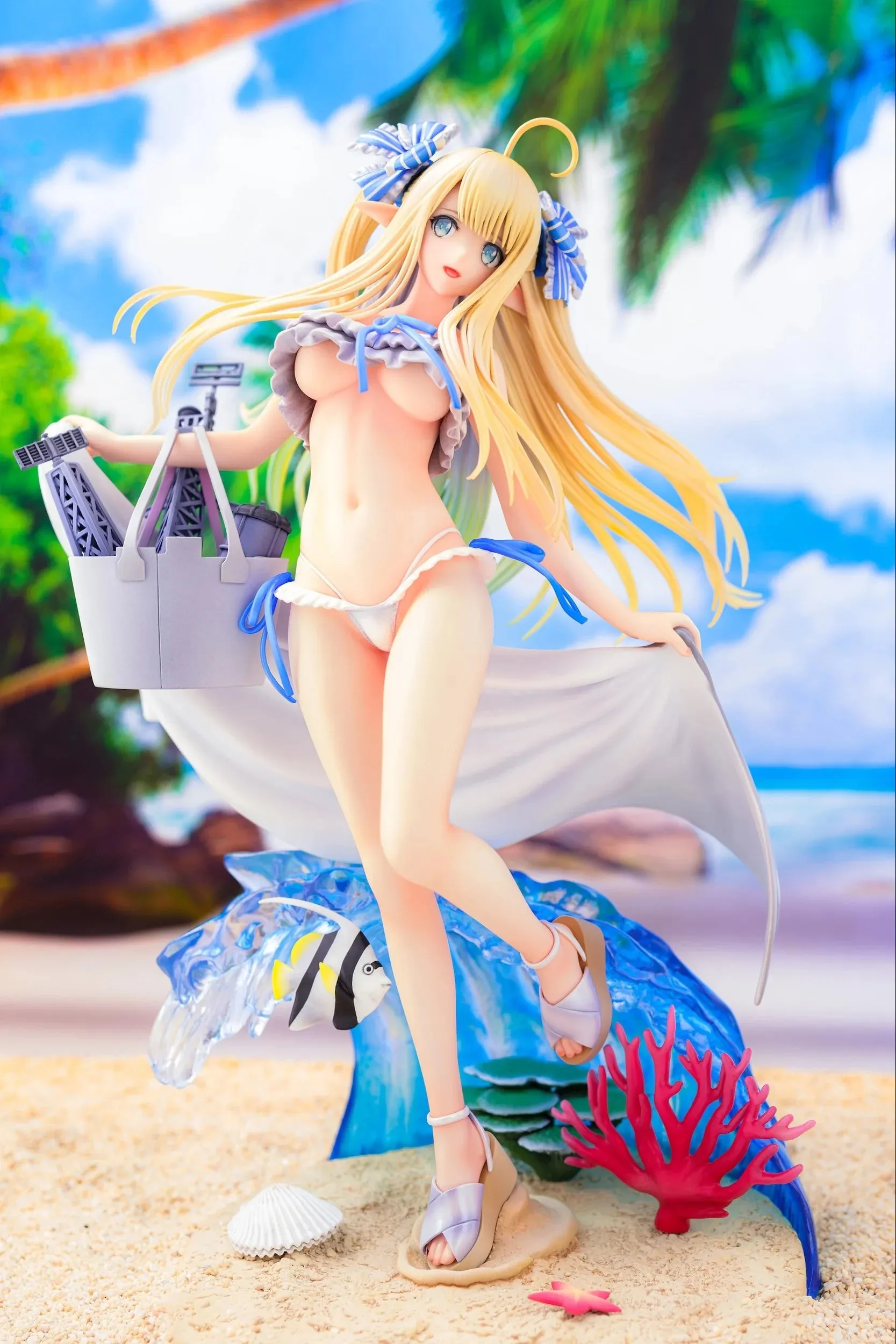 [Pre-order] Azur Lane - Centaur (Beachside Undine Ver.) 1/6 Scale Figure Daiki Kougyou