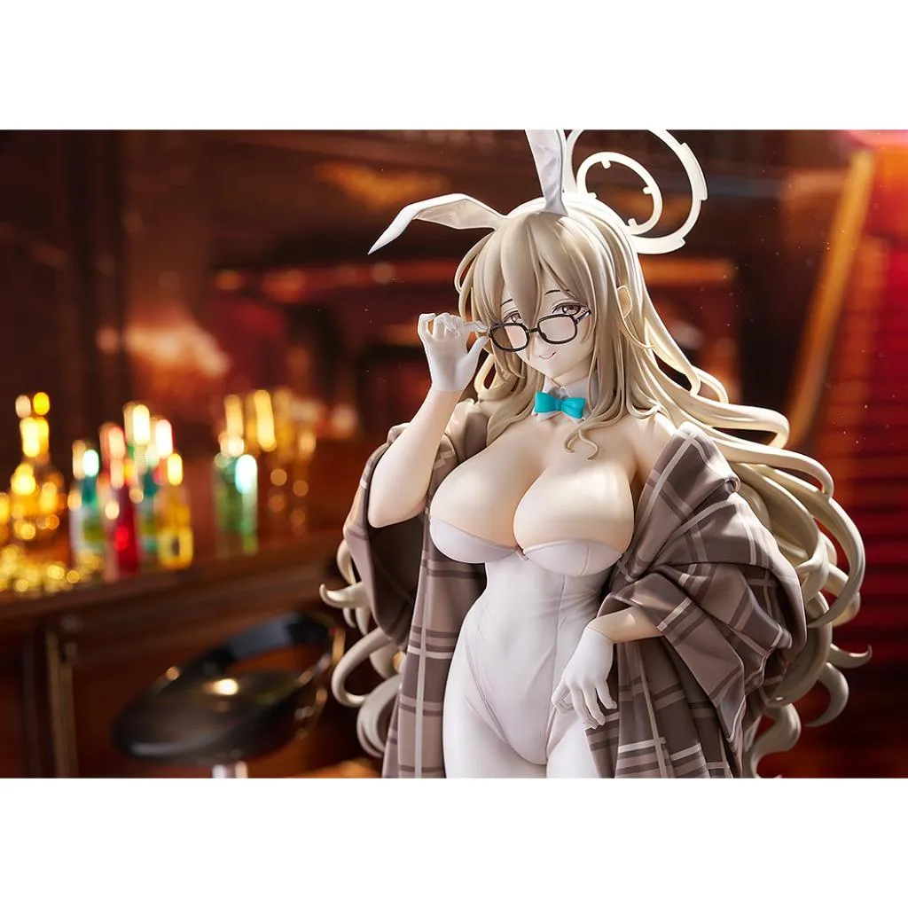 [Pre-order] Blue Archive - Akane Murokasa (Bunny Girl Ver.) 1/7 Scale Figure Max Factory