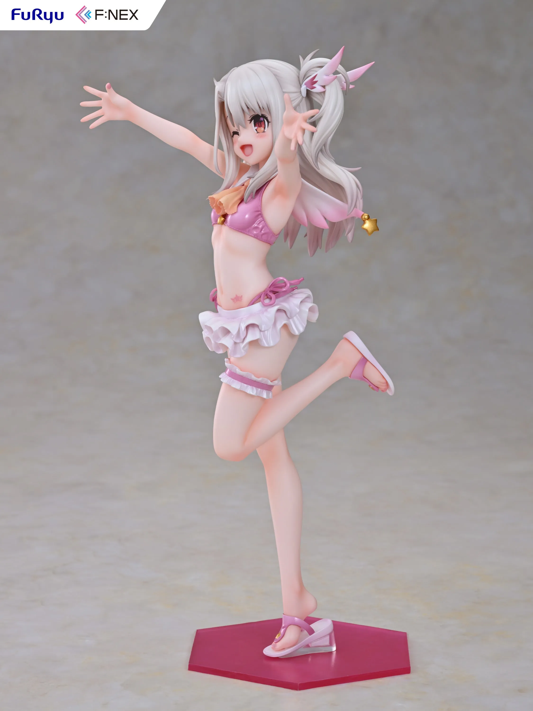 [Pre-order] Fate/kaleid liner PRISMA ILLYA 2wei! - Illyasviel von Einzbern & Miyu Edelfelt (Swimsuit Ver.) 1/7 Scale Figure FURYU Corporation