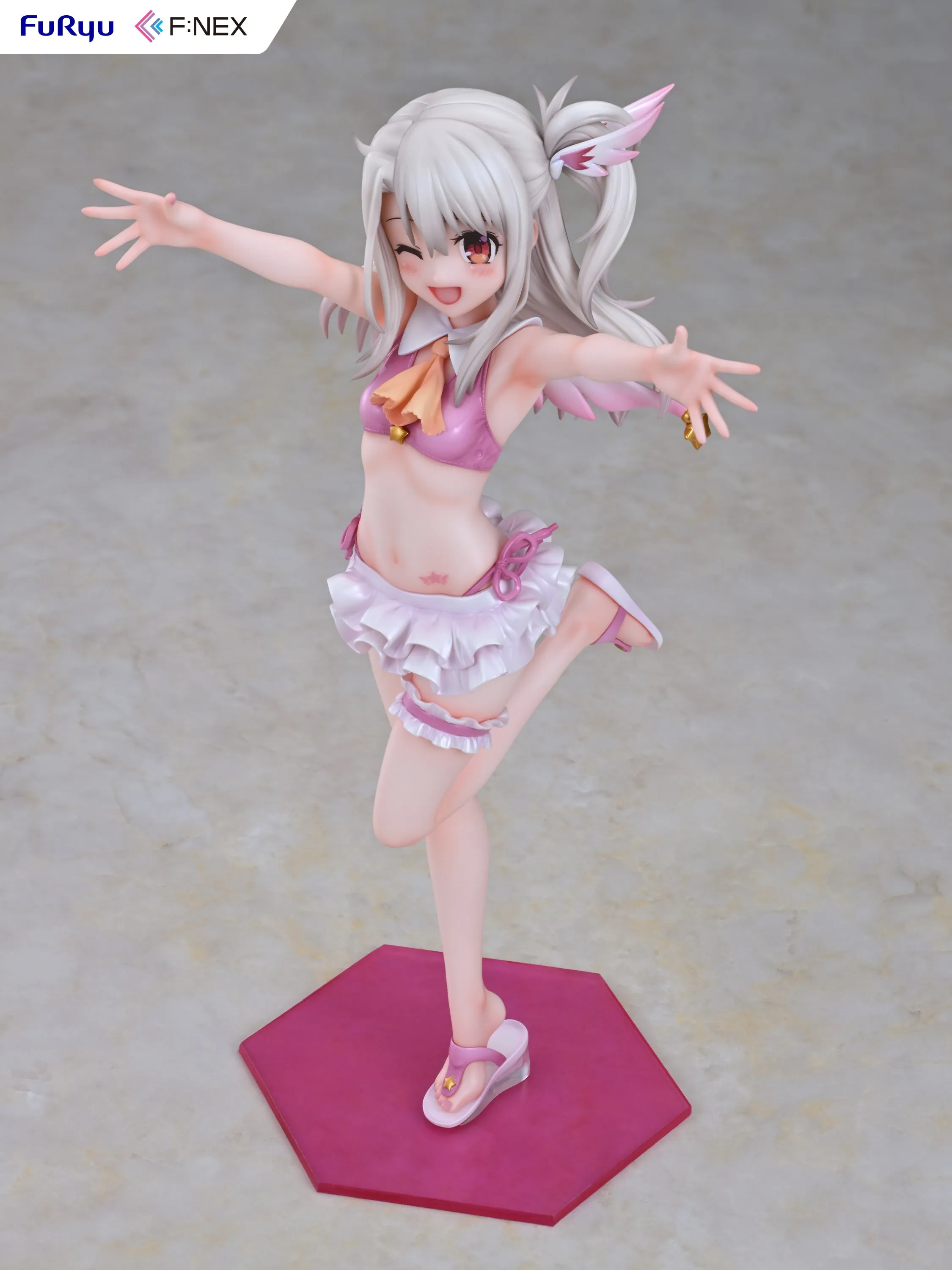 [Pre-order] Fate/kaleid liner PRISMA ILLYA 2wei! - Illyasviel von Einzbern & Miyu Edelfelt (Swimsuit Ver.) 1/7 Scale Figure FURYU Corporation