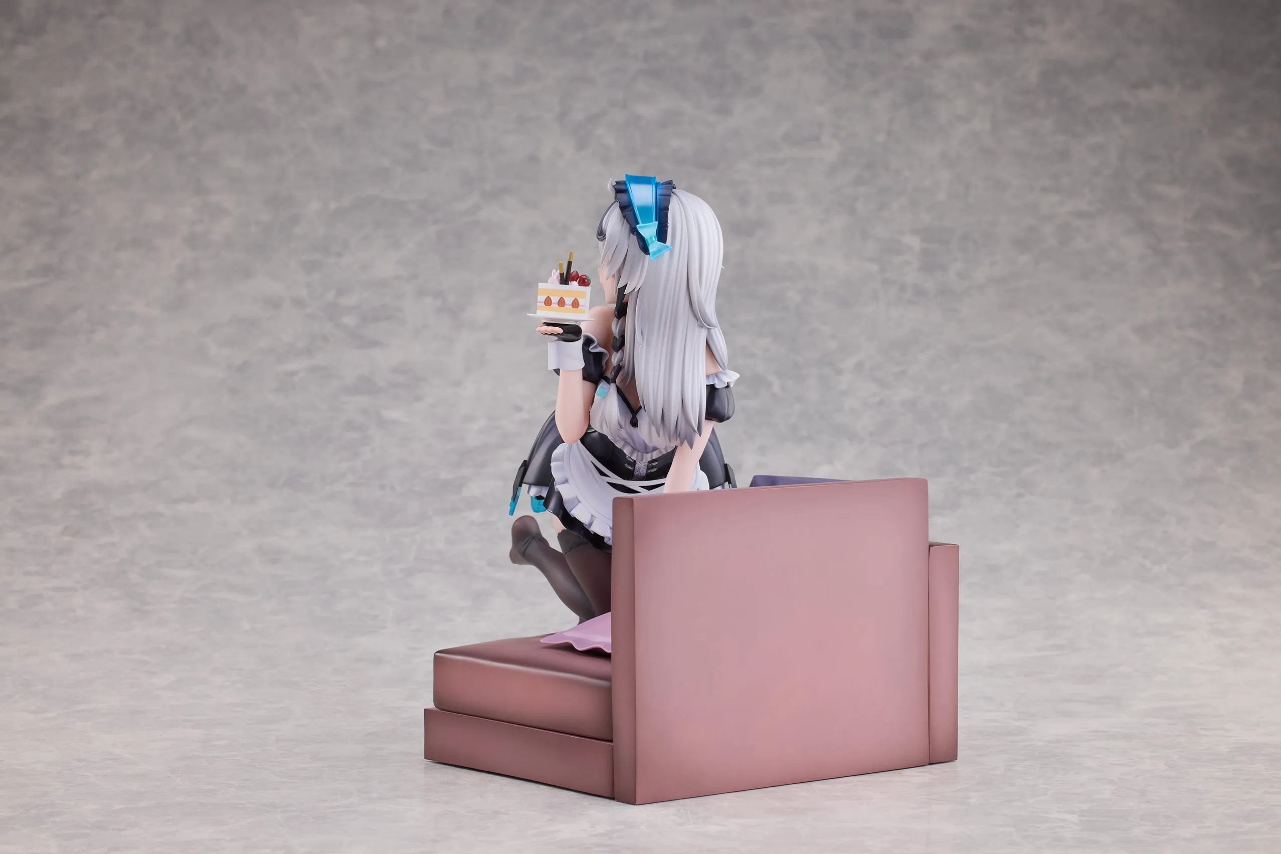 [Pre-order] Snowbreak: Containment Zone - Cherno (Apprentice Maid Ver.) 1/6 Scale Figure Raise Dream