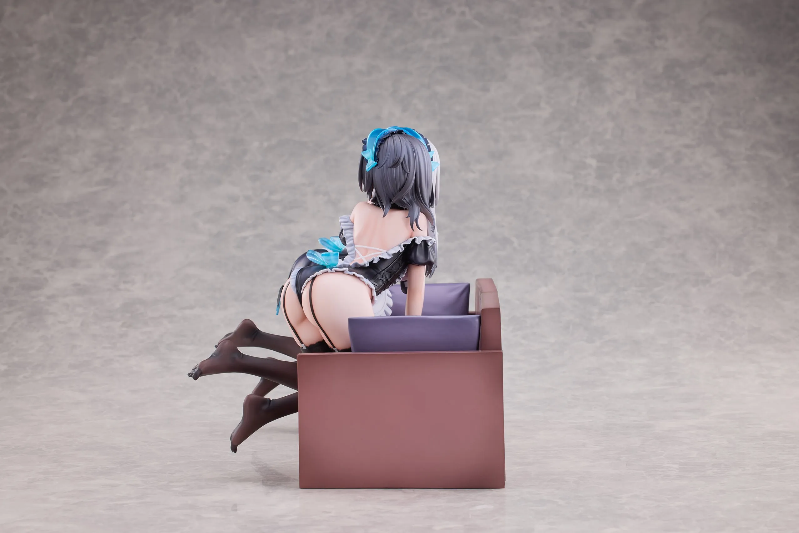 [Pre-order] Snowbreak: Containment Zone - Cherno (Apprentice Maid Ver.) 1/6 Scale Figure Raise Dream