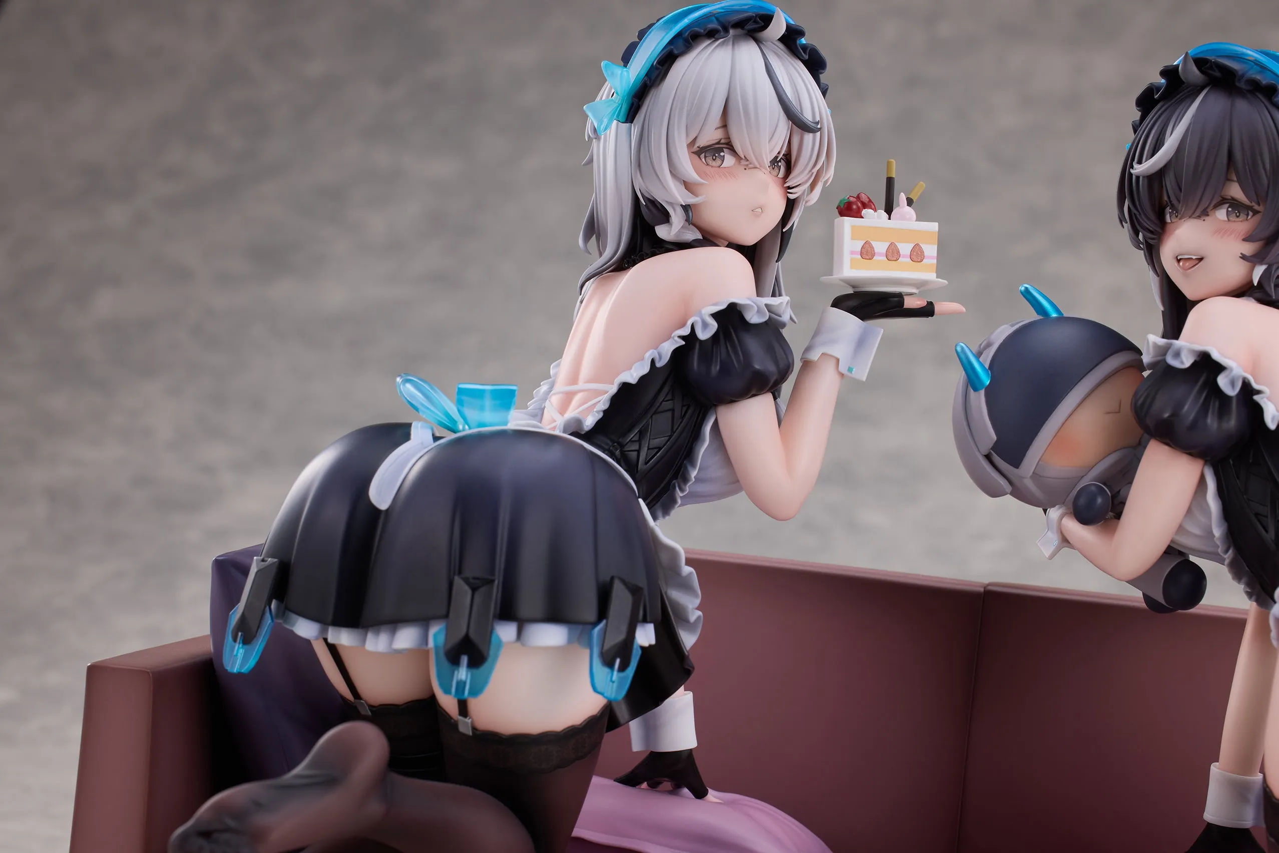 [Pre-order] Snowbreak: Containment Zone - Cherno (Apprentice Maid Ver.) 1/6 Scale Figure Raise Dream