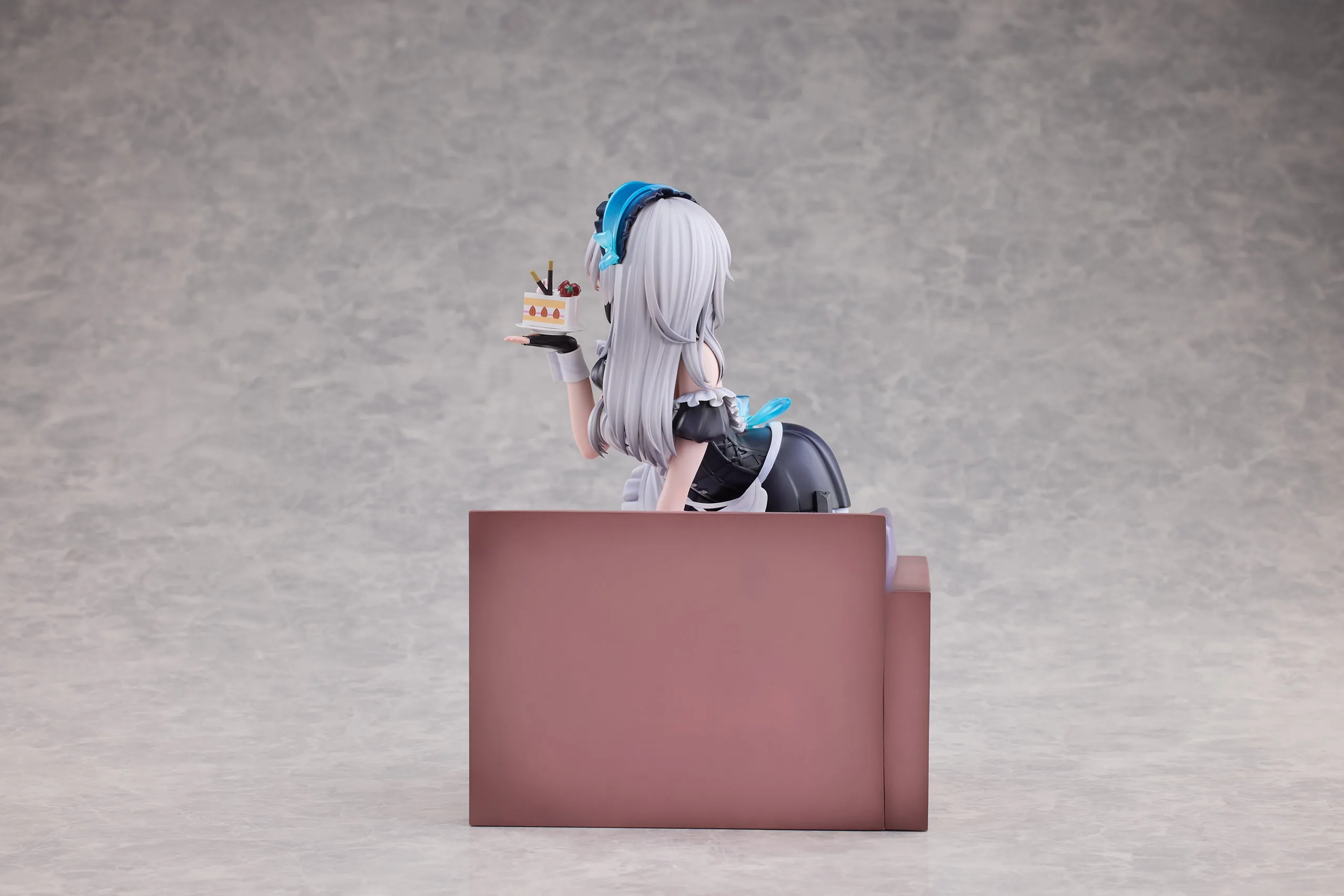 [Pre-order] Snowbreak: Containment Zone - Cherno (Apprentice Maid Ver.) 1/6 Scale Figure Raise Dream