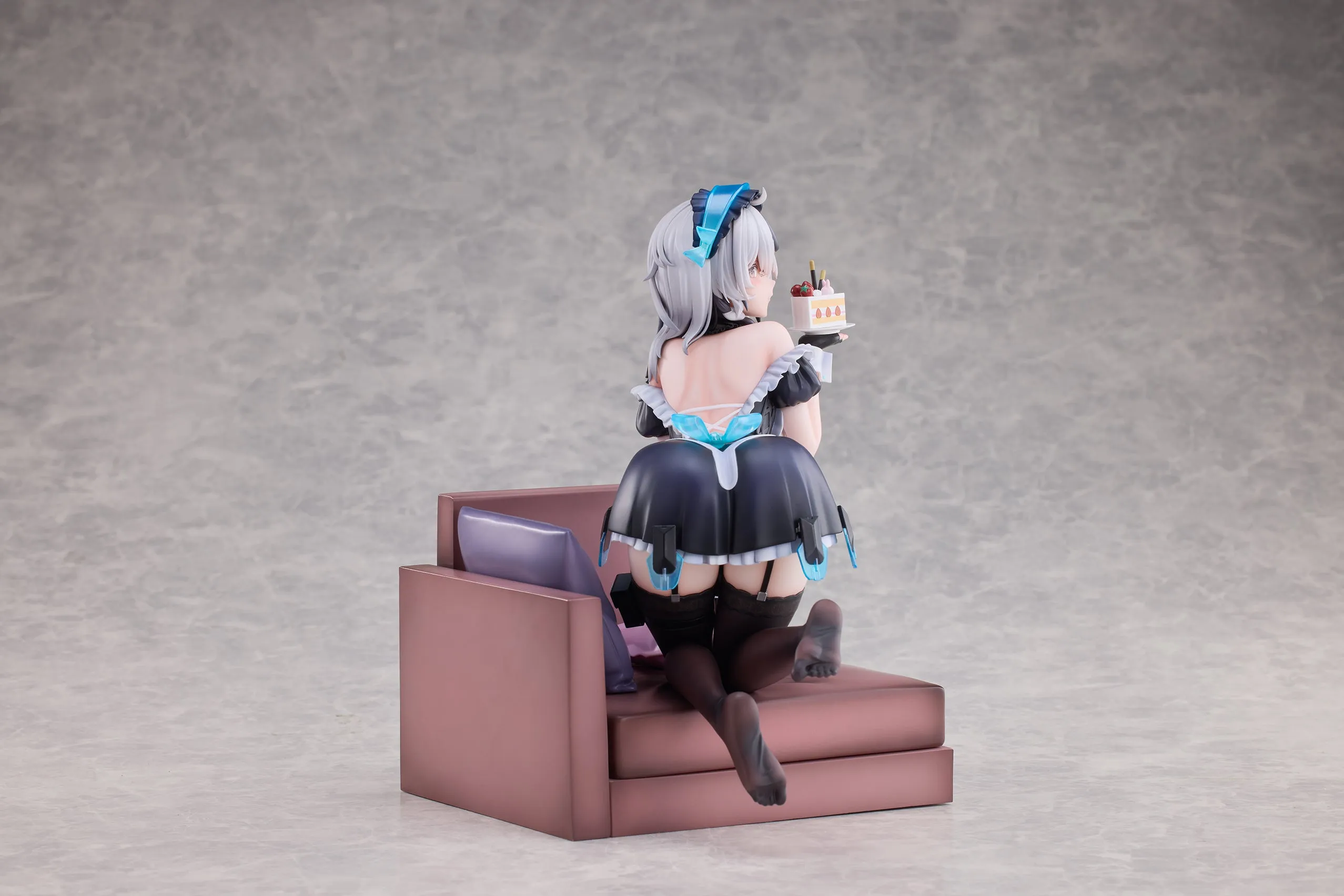 [Pre-order] Snowbreak: Containment Zone - Cherno (Apprentice Maid Ver.) 1/6 Scale Figure Raise Dream