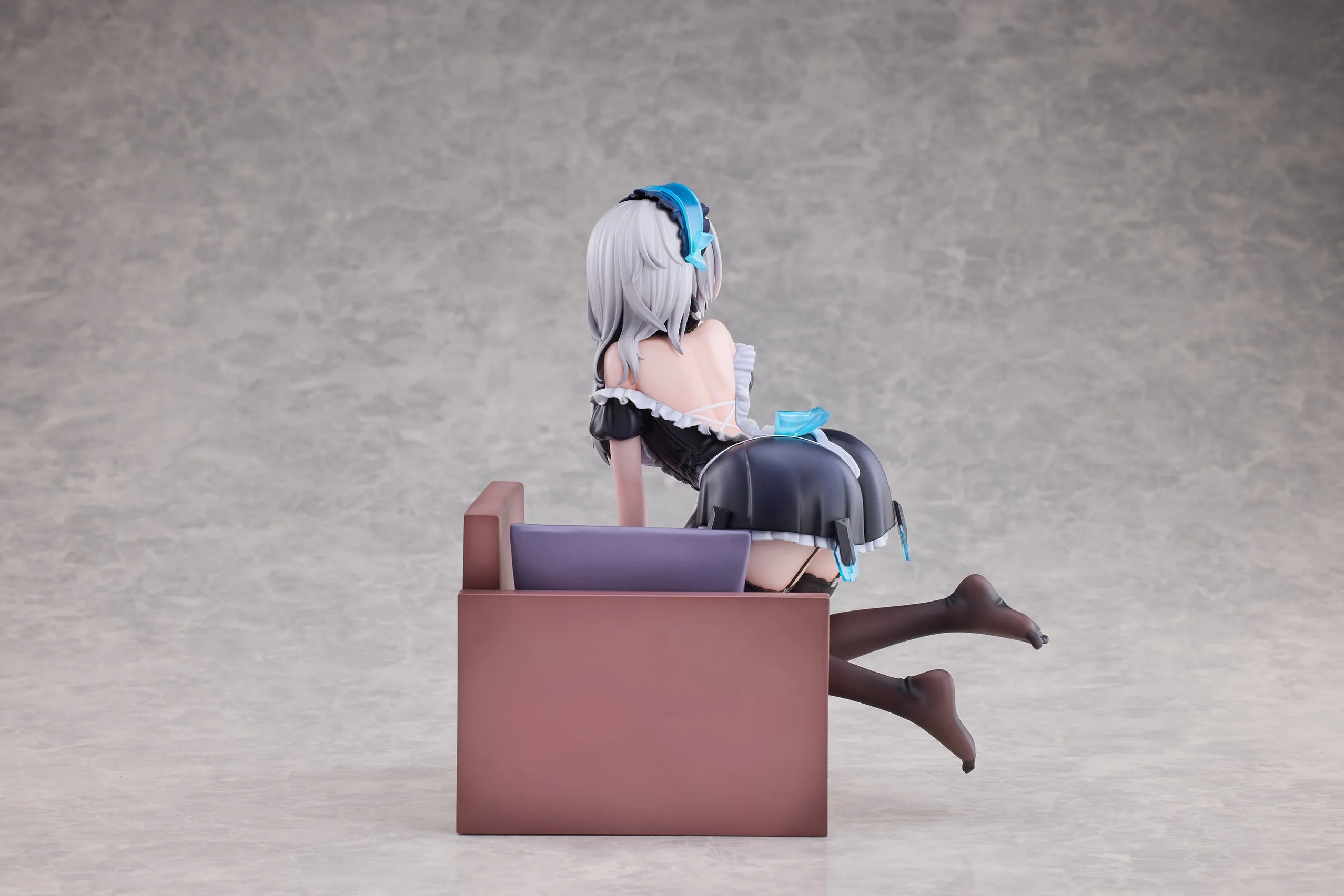 [Pre-order] Snowbreak: Containment Zone - Cherno (Apprentice Maid Ver.) 1/6 Scale Figure Raise Dream