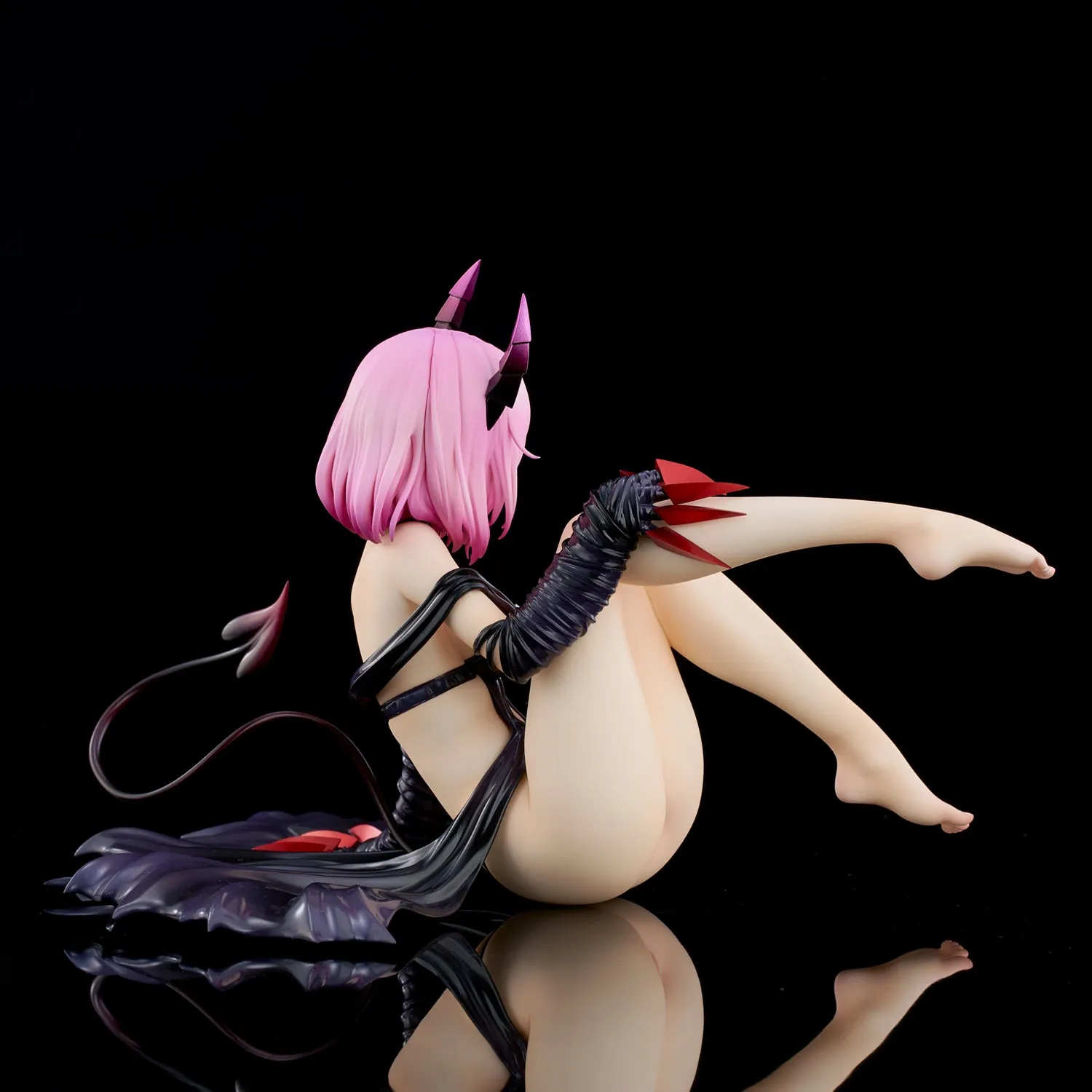 [Pre-order] To Love-Ru Darkness - Momo Belia Deviluke (Darkness Ver.) 1/6 Scale Figure Union Creative
