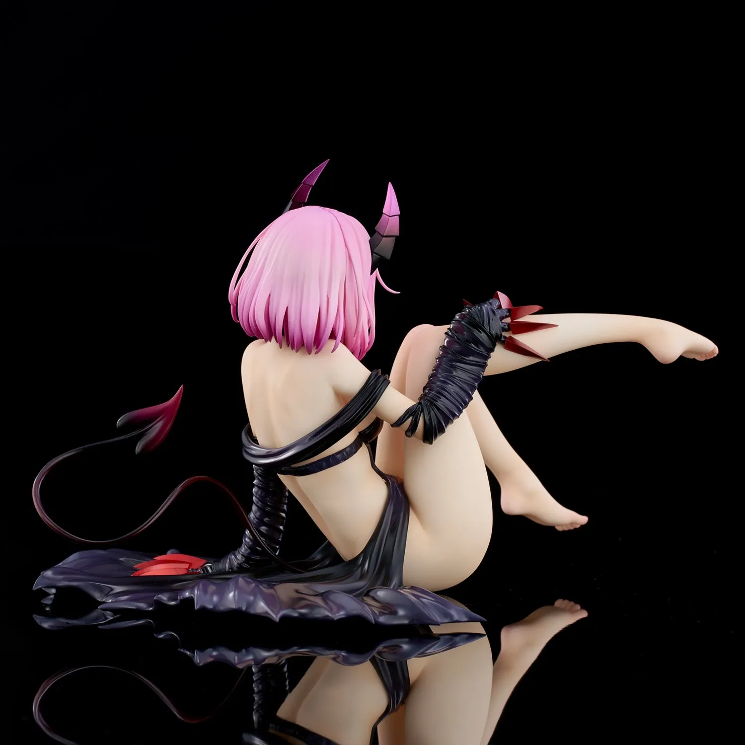 [Pre-order] To Love-Ru Darkness - Momo Belia Deviluke (Darkness Ver.) 1/6 Scale Figure Union Creative