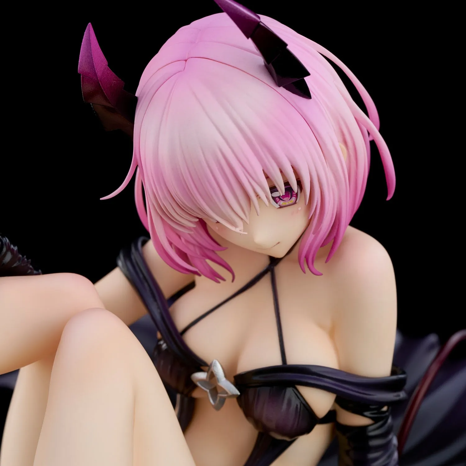 [Pre-order] To Love-Ru Darkness - Momo Belia Deviluke (Darkness Ver.) 1/6 Scale Figure Union Creative