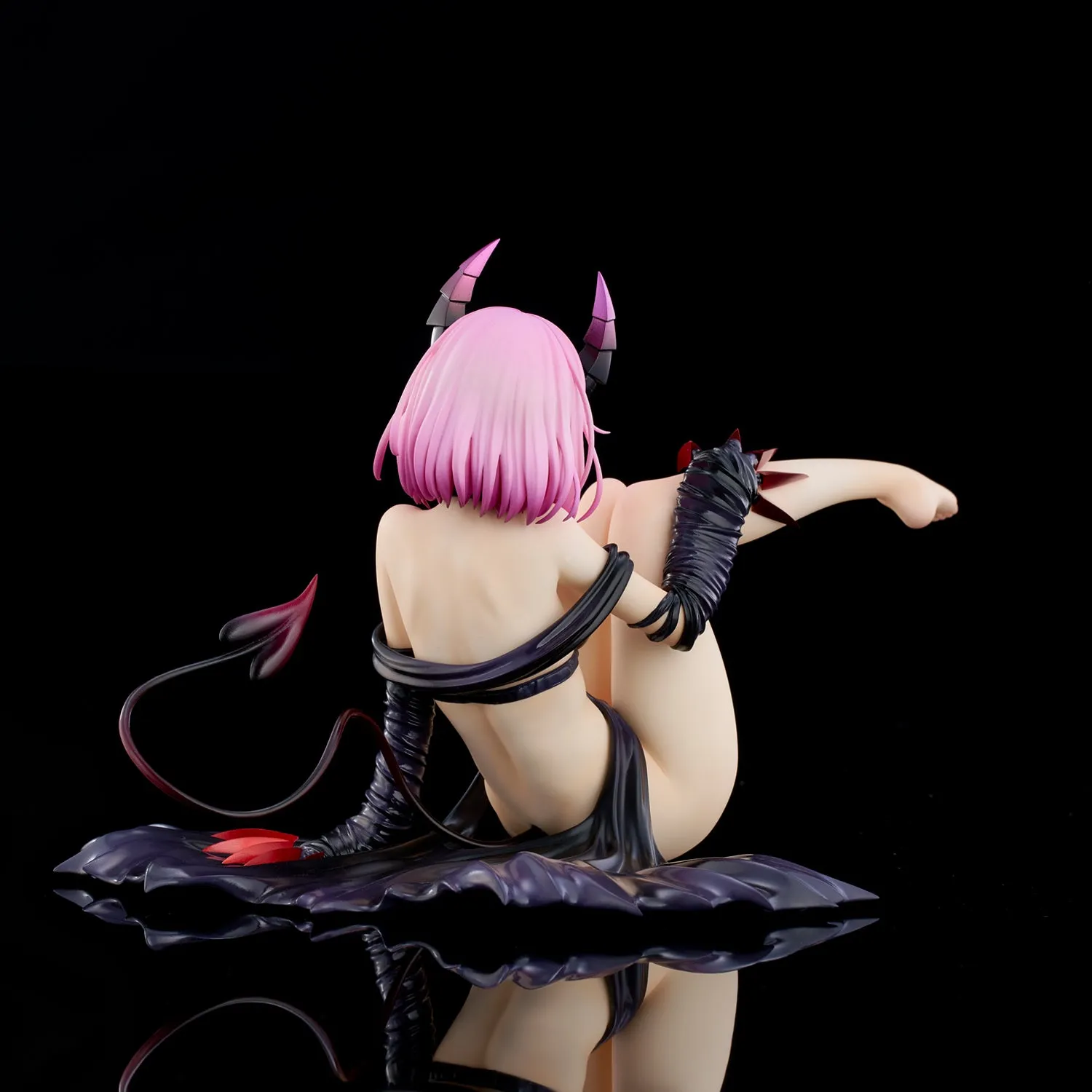 [Pre-order] To Love-Ru Darkness - Momo Belia Deviluke (Darkness Ver.) 1/6 Scale Figure Union Creative