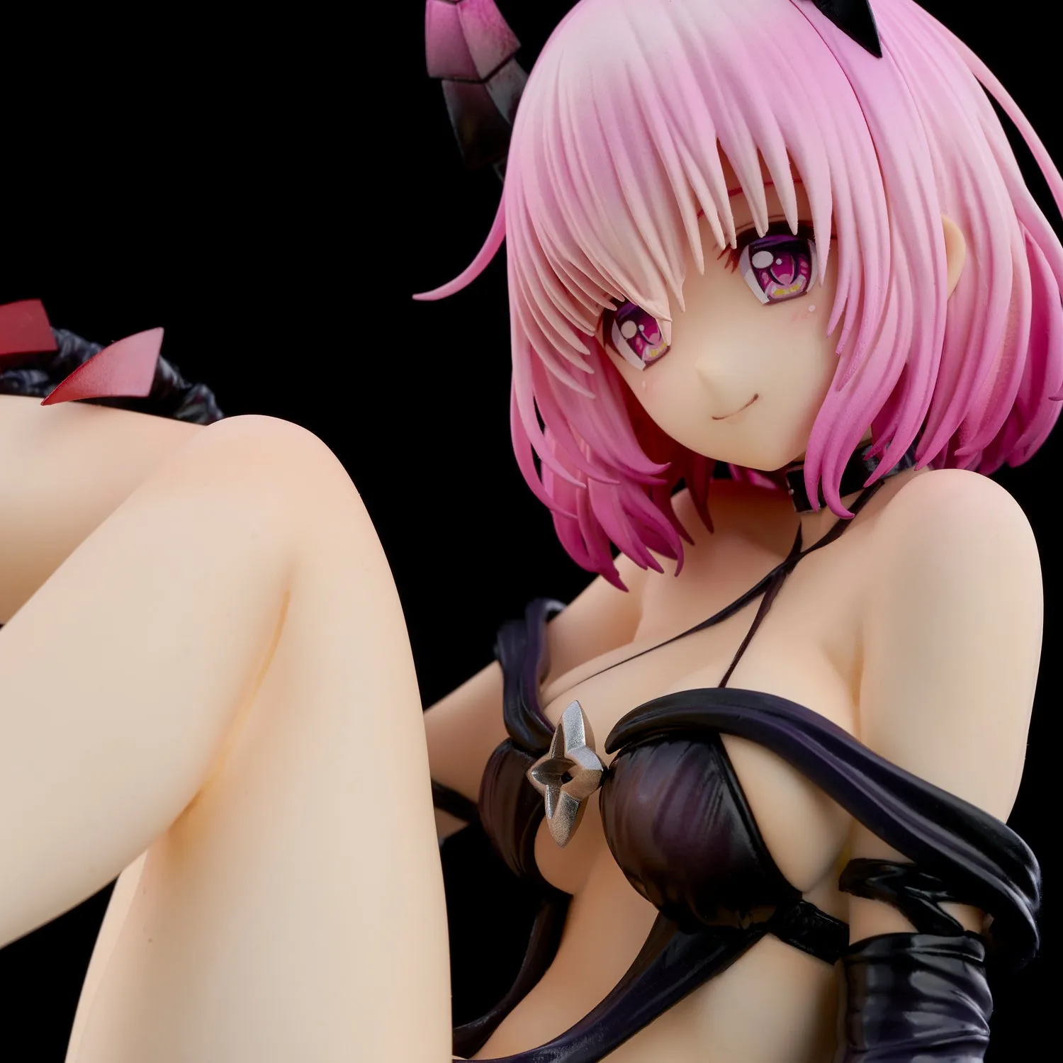 [Pre-order] To Love-Ru Darkness - Momo Belia Deviluke (Darkness Ver.) 1/6 Scale Figure Union Creative