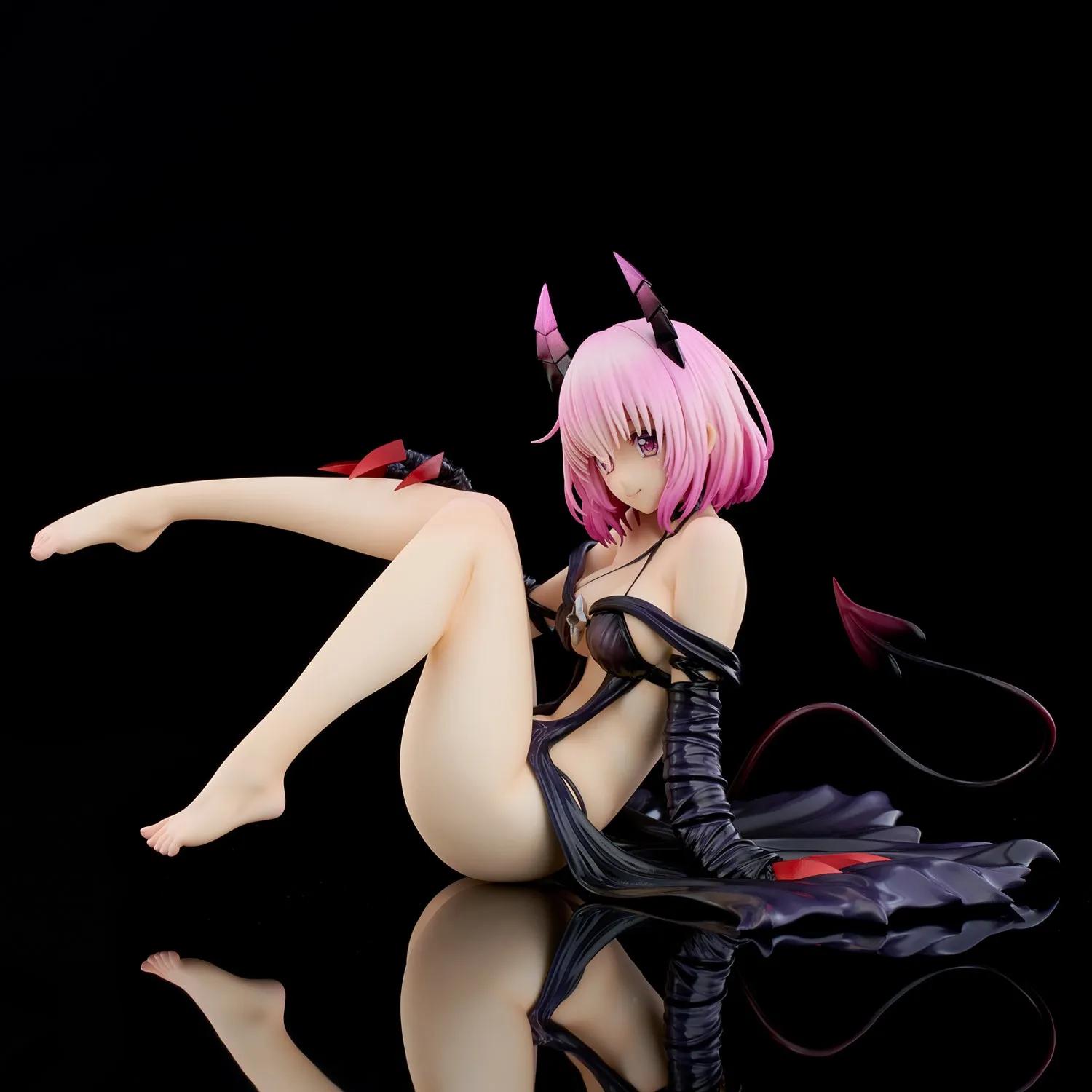 [Pre-order] To Love-Ru Darkness - Momo Belia Deviluke (Darkness Ver.) 1/6 Scale Figure Union Creative