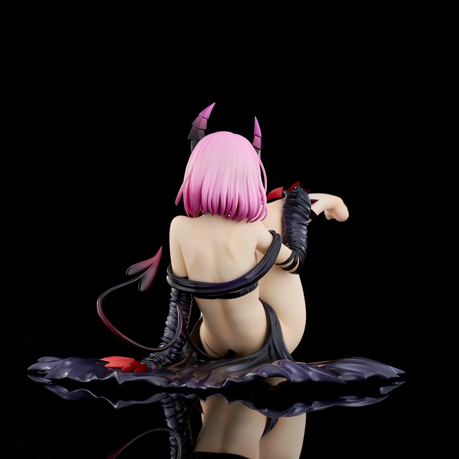 [Pre-order] To Love-Ru Darkness - Momo Belia Deviluke (Darkness Ver.) 1/6 Scale Figure Union Creative