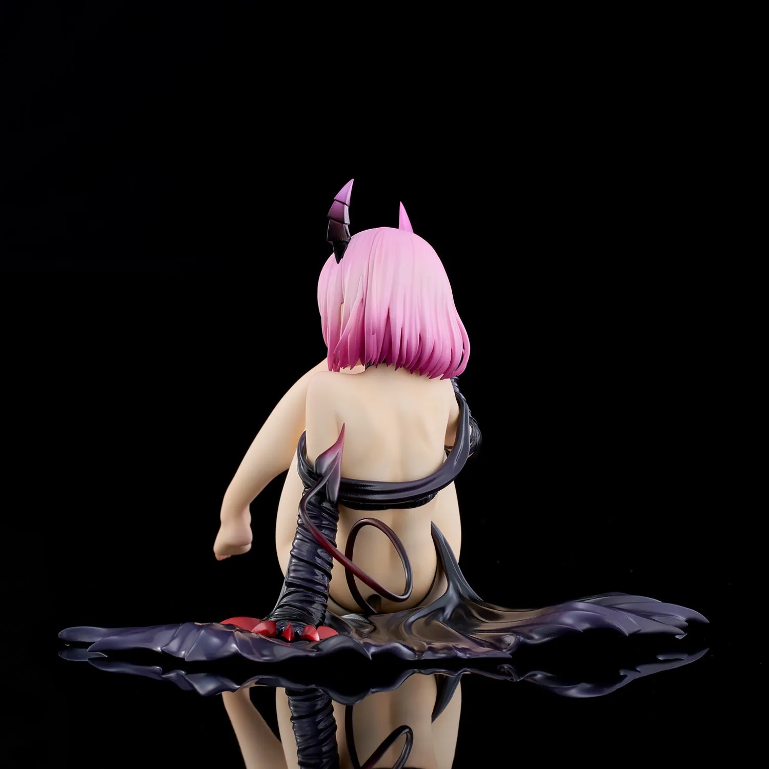 [Pre-order] To Love-Ru Darkness - Momo Belia Deviluke (Darkness Ver.) 1/6 Scale Figure Union Creative