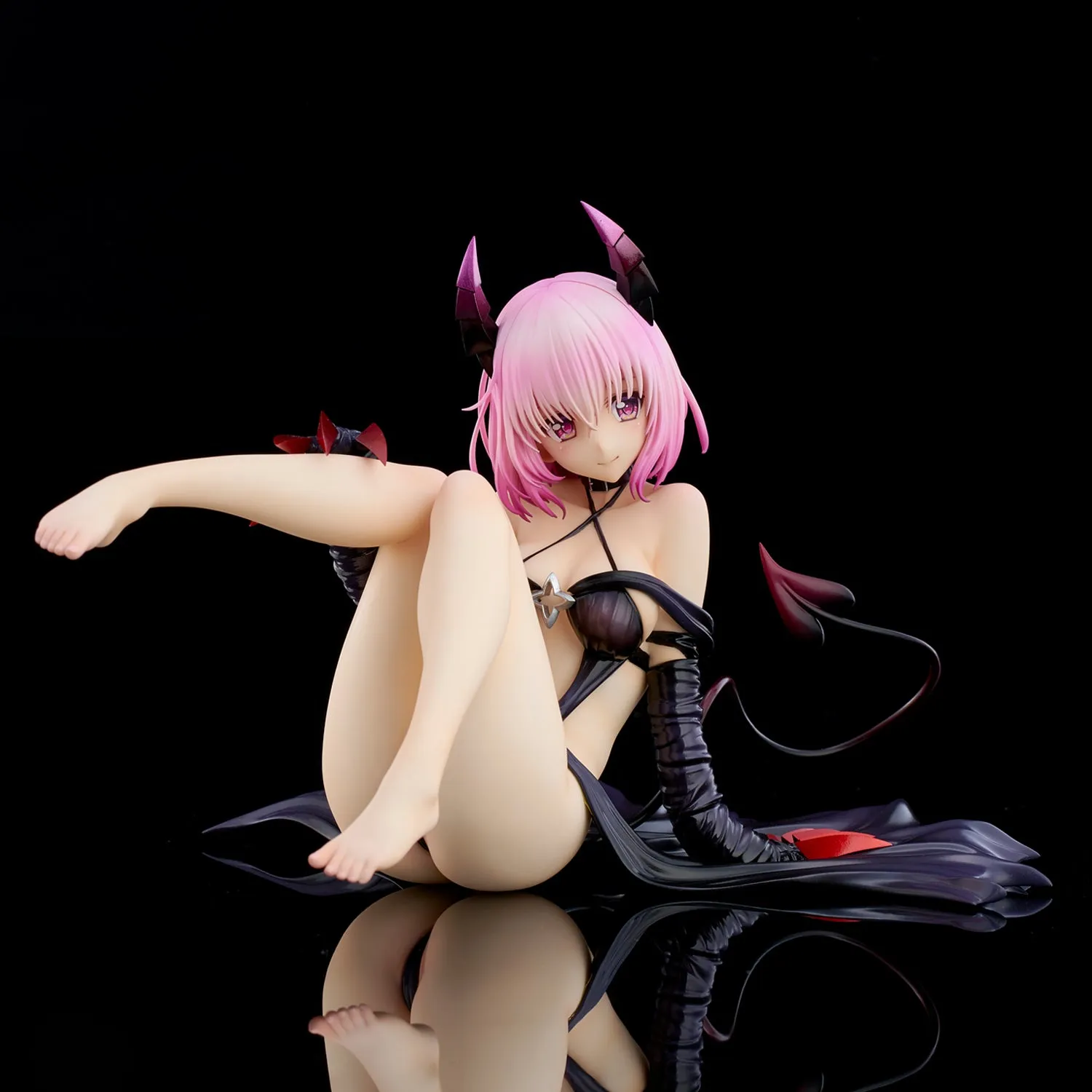 [Pre-order] To Love-Ru Darkness - Momo Belia Deviluke (Darkness Ver.) 1/6 Scale Figure Union Creative